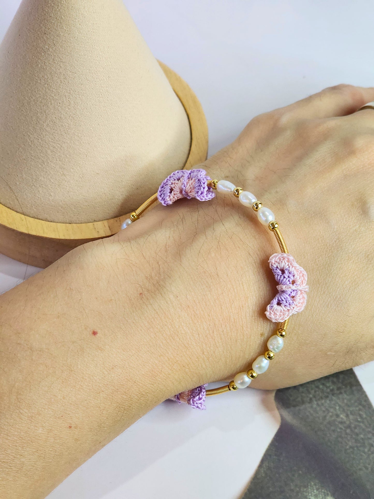 Micro-crochet Pink-Purple Butterflies with Pearls Bangle