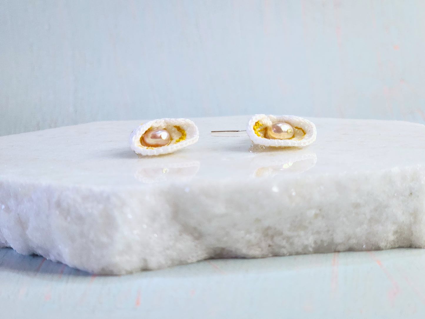 Handcrafted micro-crochet clam shell earrings with natural 5-5.5mm smoke grey baroque pearls. S925 hooks.