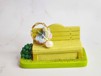 Handcrafted micro-crochet ombre Butterfly Ring with 8-9mm nearly round freshwater pearl. On 14K gold-plated ring.