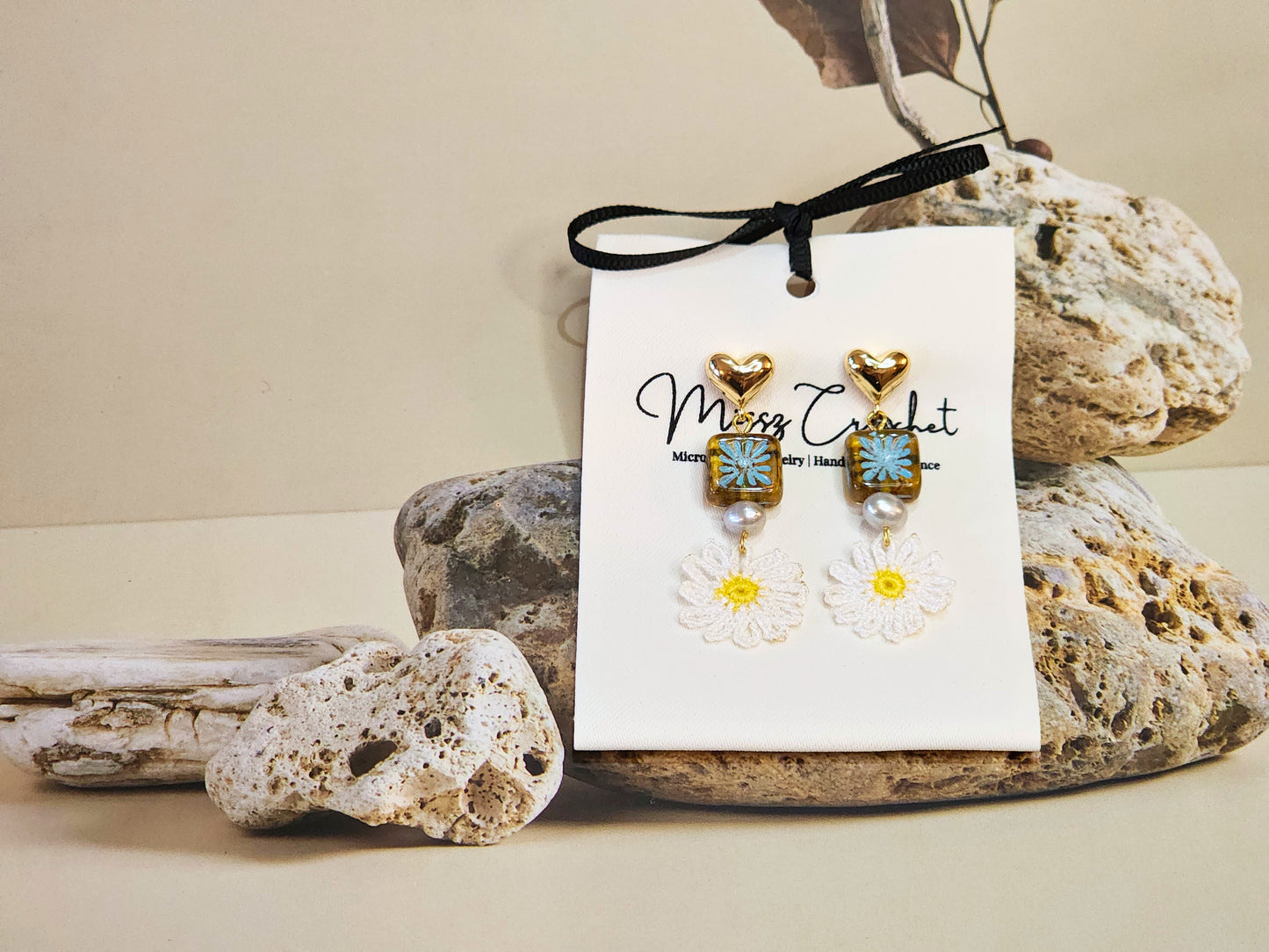 Vintage & Daisies Gold Heart Micro-crochet Earrings - Charmingly Lovely