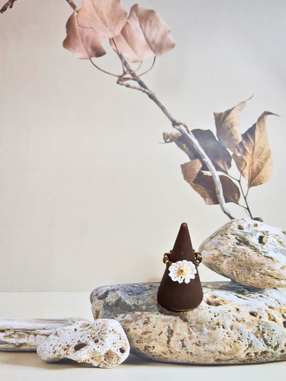 Tiger's Eye beaded ring with 18K gold-plated spacer beads. Accented with handcrafted micro-crochet daisy. 