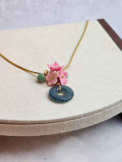 Hetian Jade Peace Buckle & Jadeite necklace with pink micro-crochet peach blossoms for prosperity. On 916 gold necklace.