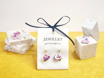 A pair of Purple Pansy with Gold-plated enamel leaves Micro-Crochet Earrings