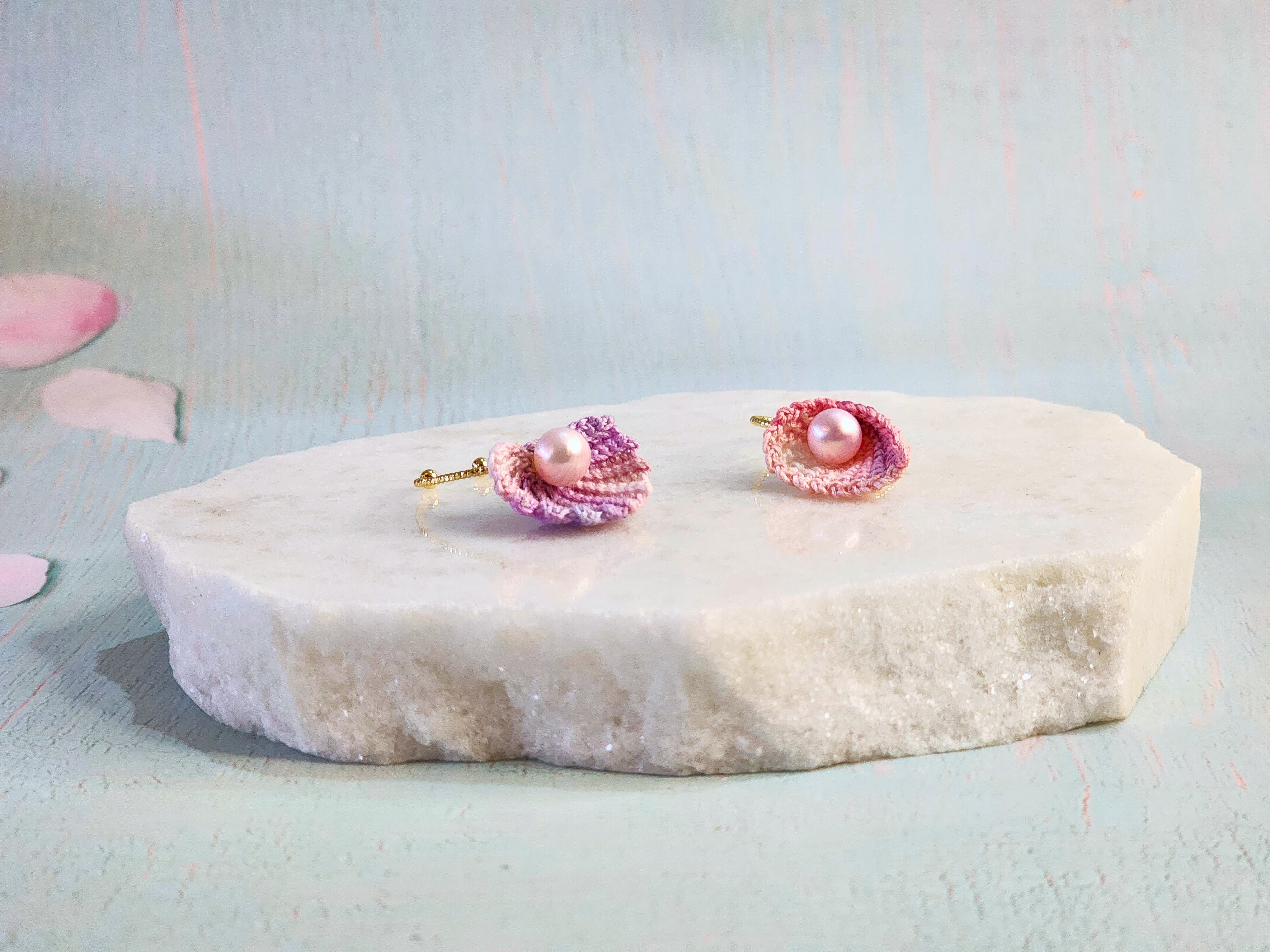Pink Freshwater Pearl Fan Seashell Micro-crochet Ring - Flawless Momen ...