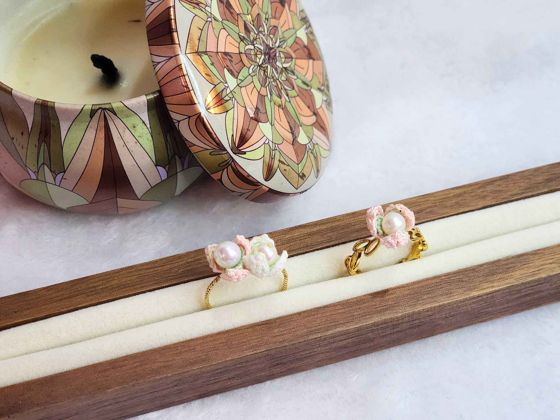 Lustrous freshwater pearls on micro-crochet Snowdrop blossoms, on 18K gold-plated adjustable ring